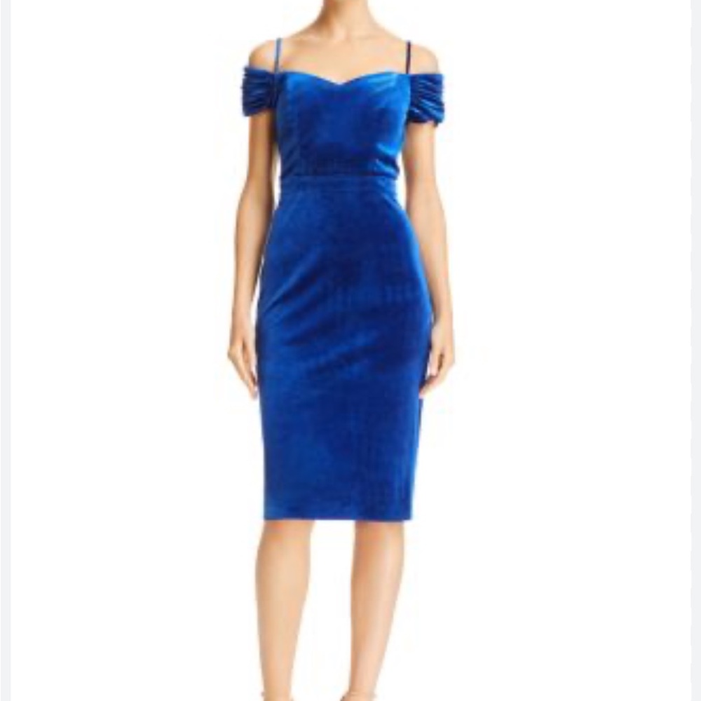 Laundry Midi Elegant Blue Velvet Off-Shoulder Dress Size 6 NWT Fitted